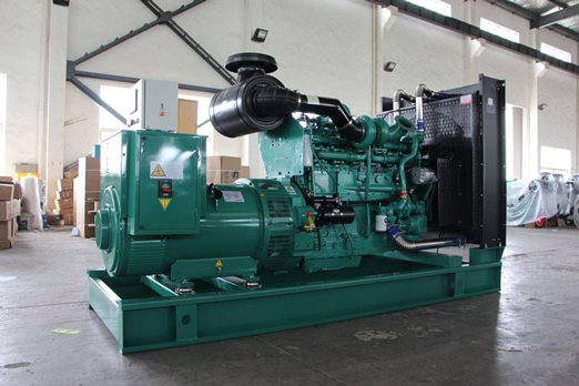 昌化镇320kw康明斯柴油发电车出租组图片 昌化镇320kw康明斯柴油发电车出租组图片